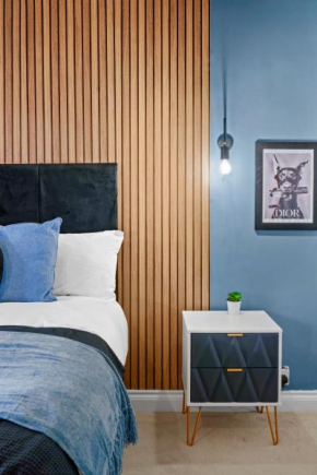 Stylish Penthouse On The Iconic Harbourside